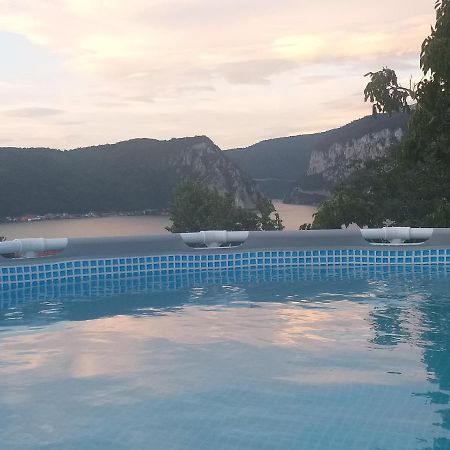 Casa De Vacanta Maga Dubova Εξωτερικό φωτογραφία