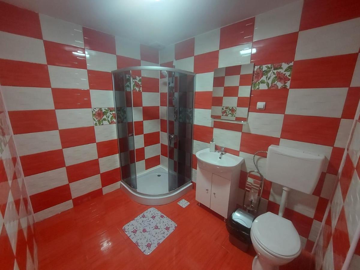 Casa De Vacanta Maga Dubova Εξωτερικό φωτογραφία