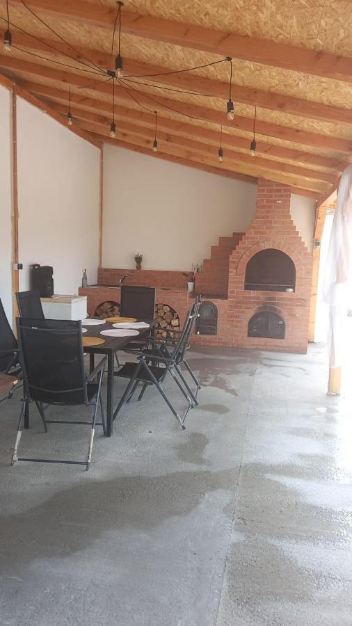 Casa De Vacanta Maga Dubova Εξωτερικό φωτογραφία