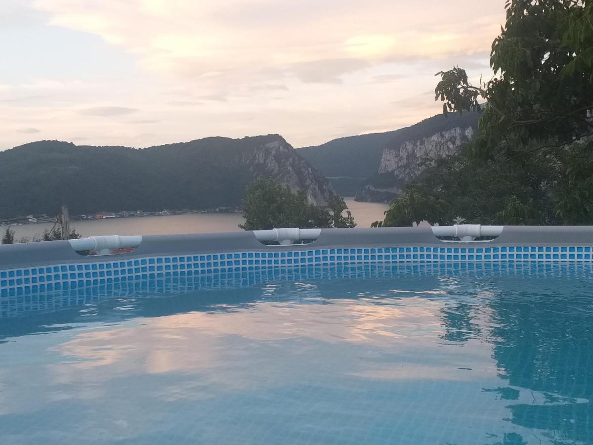 Casa De Vacanta Maga Dubova Εξωτερικό φωτογραφία