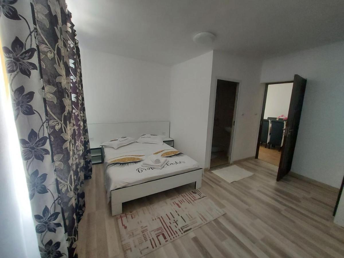 Casa De Vacanta Maga Dubova Εξωτερικό φωτογραφία